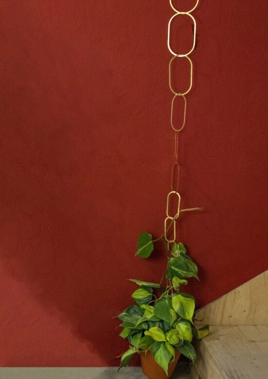 brass modular climbing support chain for your climbing plants.